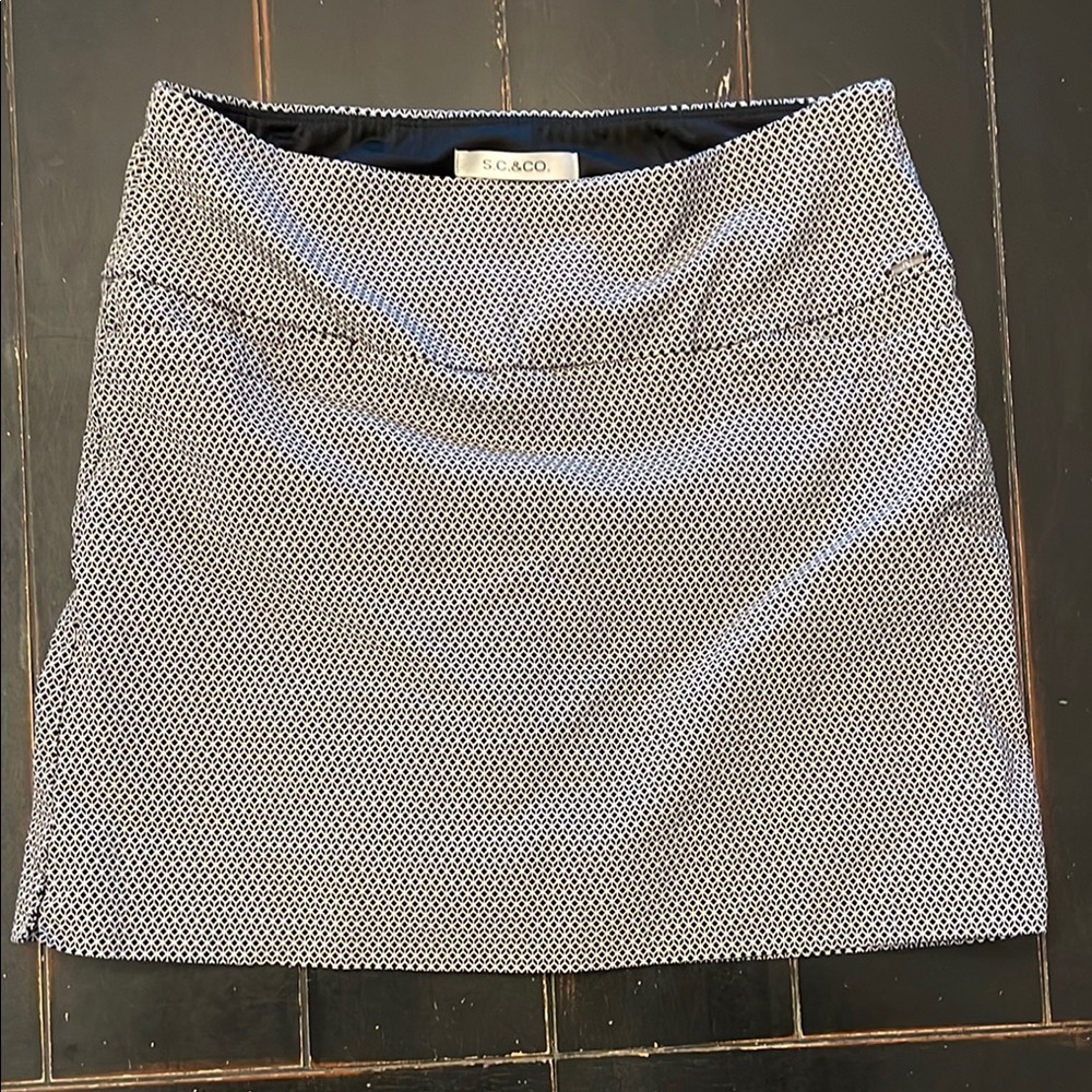 Slenderizing Mini Pencil Skort for Casual Wear or the Office